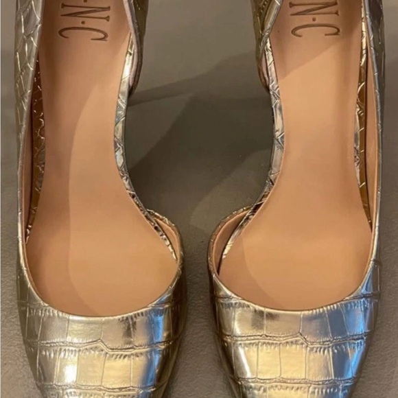 INC International Concepts Kenjay d’Orsay Stiletto Gold Croc-Embossed Women’s 8M - Picture 8 of 13